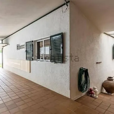 Charming 3-bedroom House In Trofa, Portugal 別荘 *