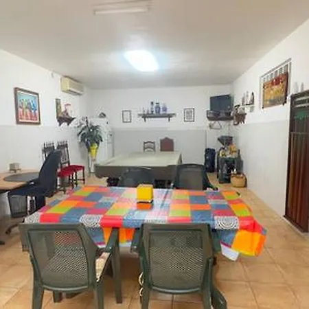 Charming 3-bedroom House In Trofa, Portugal 別荘